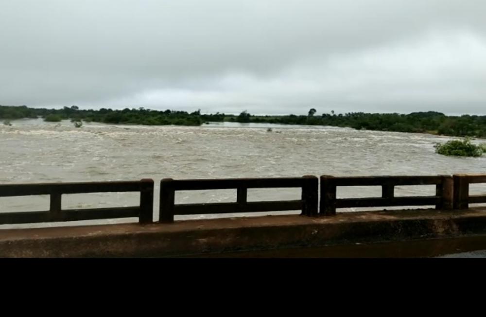 Rio Longá sobe 75 cm em 24h e se aproxima da cota de inundação em Esperantina