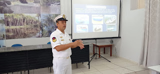 Marinha do Brasil está em Barras PI ministrando um curso de piloto de embarcação