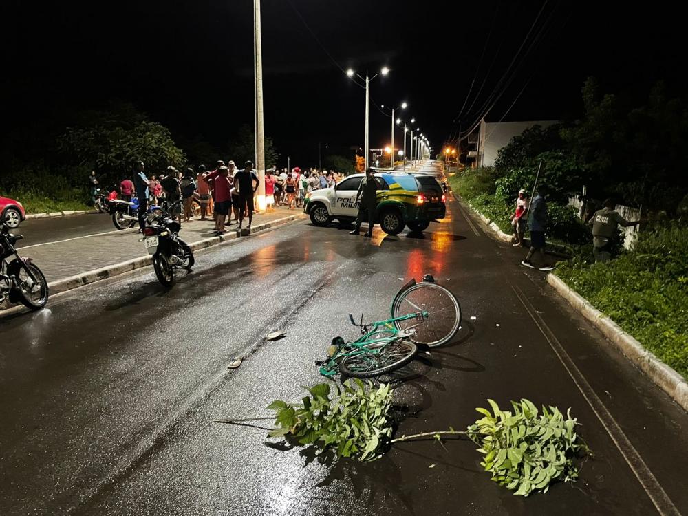 Ciclista morre após ser atropelado por veículo em avenida de Esperantina