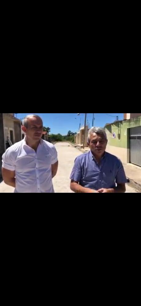 Prefeito Edilson Capote anuncia obras e entrega calçamento em vários bairros carentes de Barras PI 