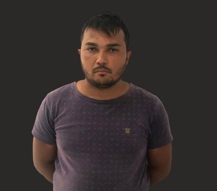 Homem suspeito de contratar pistoleiro para matar marido de secretária se entrega à polícia