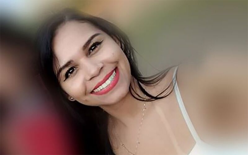Homem mata ex-namorada e ex-sogro a facadasFoto: Reprodução