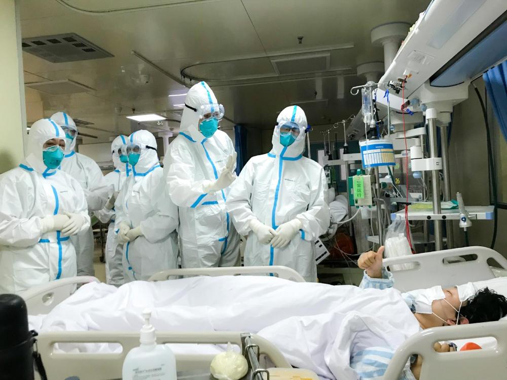 Covid-19: Brasil tem mais de 200 mortos em 24h e 36.599 casos de covid-19,diz MS
