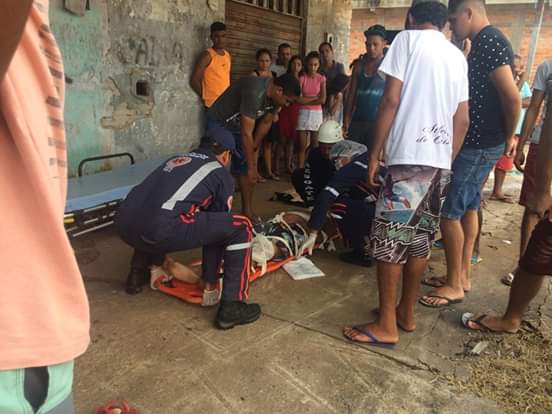 Barras PI: Samu e Gav socorre vítima de um acidente de moto