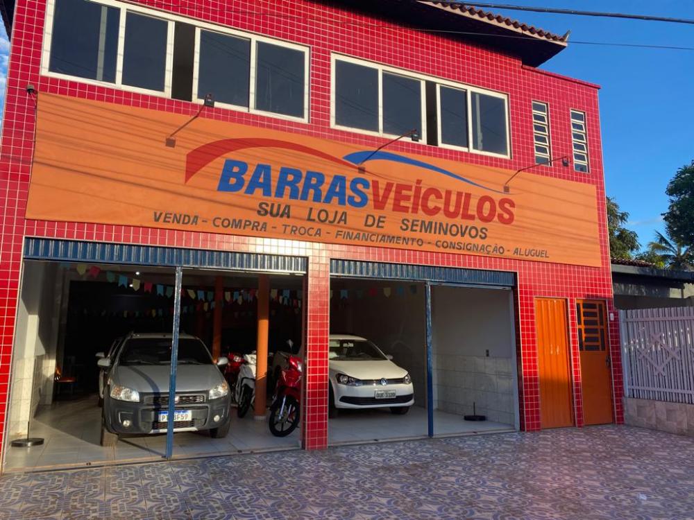 Foto: Barras veículos - avenida Juscelino Kubitschek