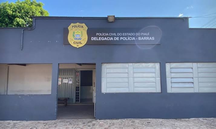 Foto: Fachada Delegacia de polícia civil em Barras PI 